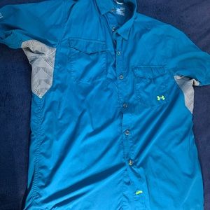 Under armor mens shirt